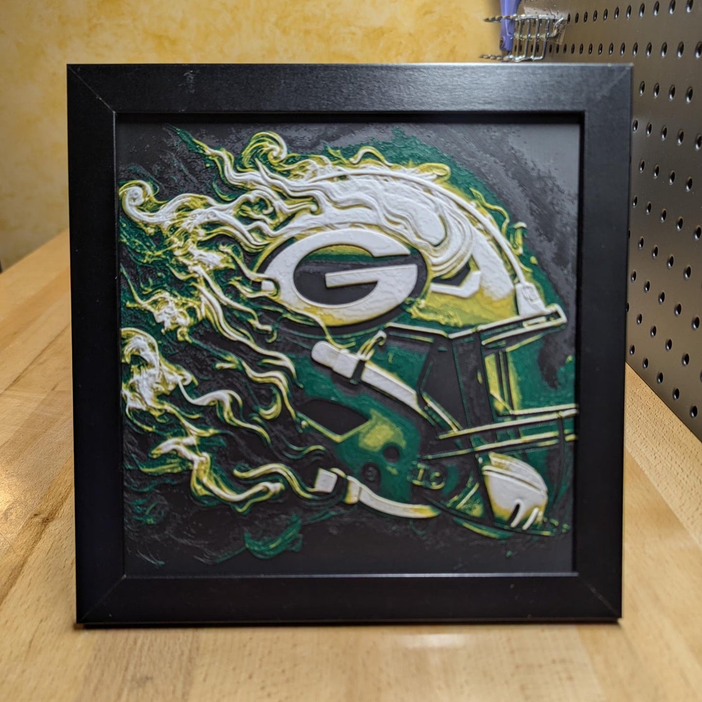 Green Bay Packers Smoking Helmet Wall/Desk Decor, Hueforge