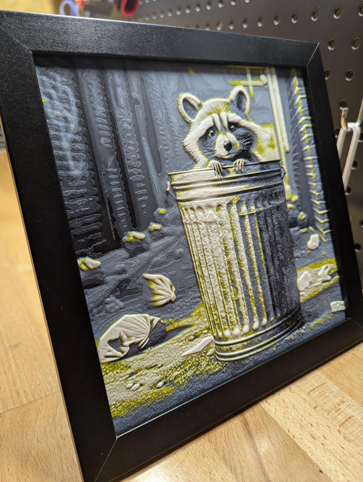 Racoon Wall/Desk Decor, Hueforge