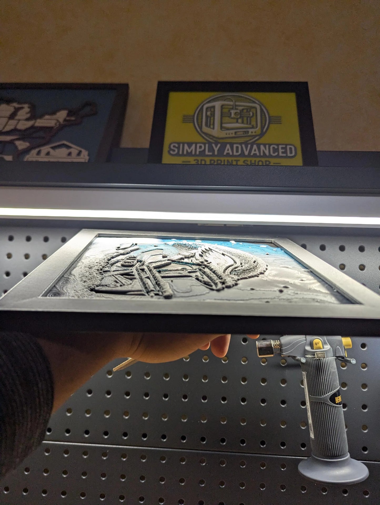 Philadelphia Eagles Helmet Wall/Desk Decor, Hueforge