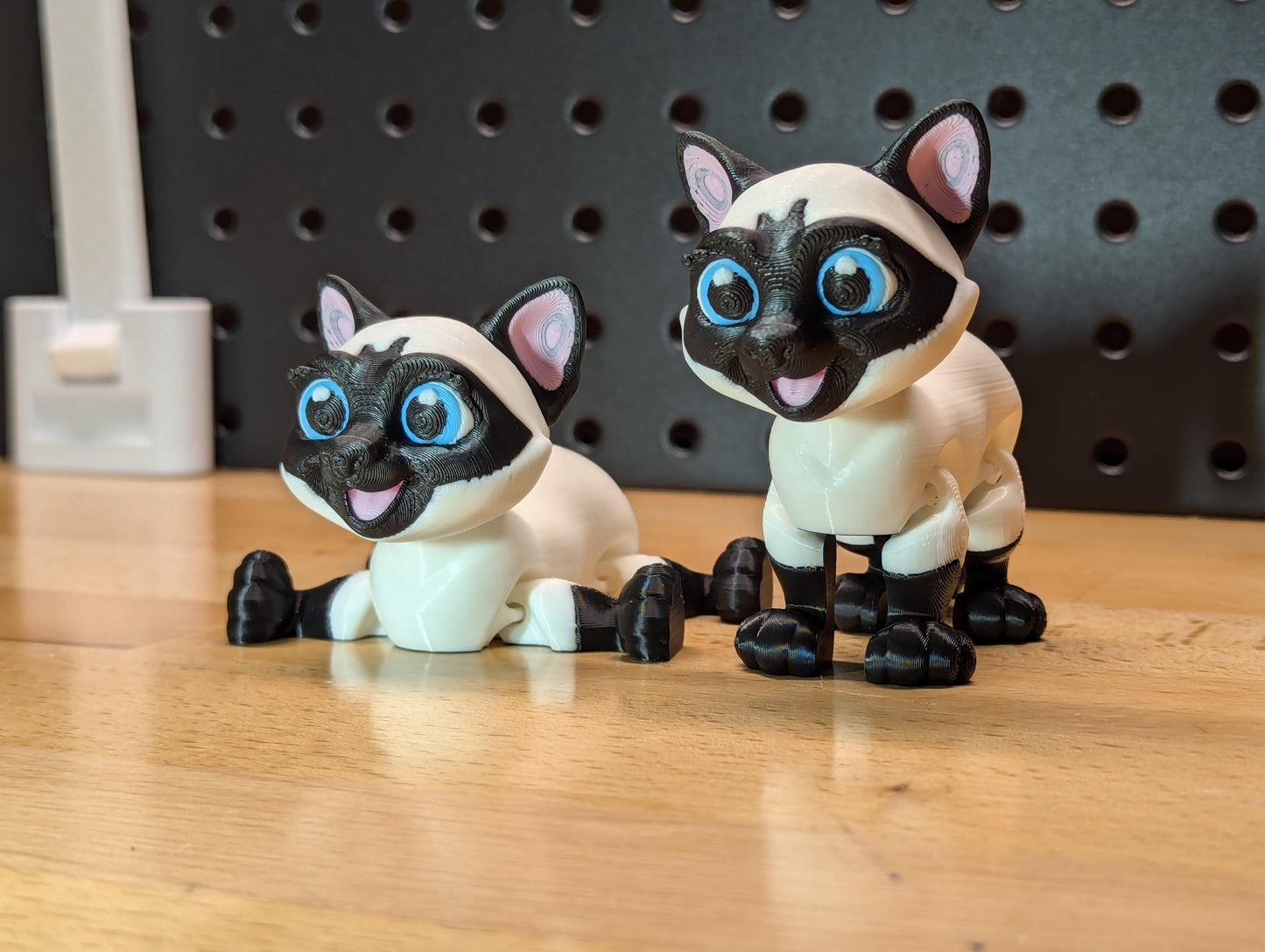 Articulating Siamese Cat, 3D Printed