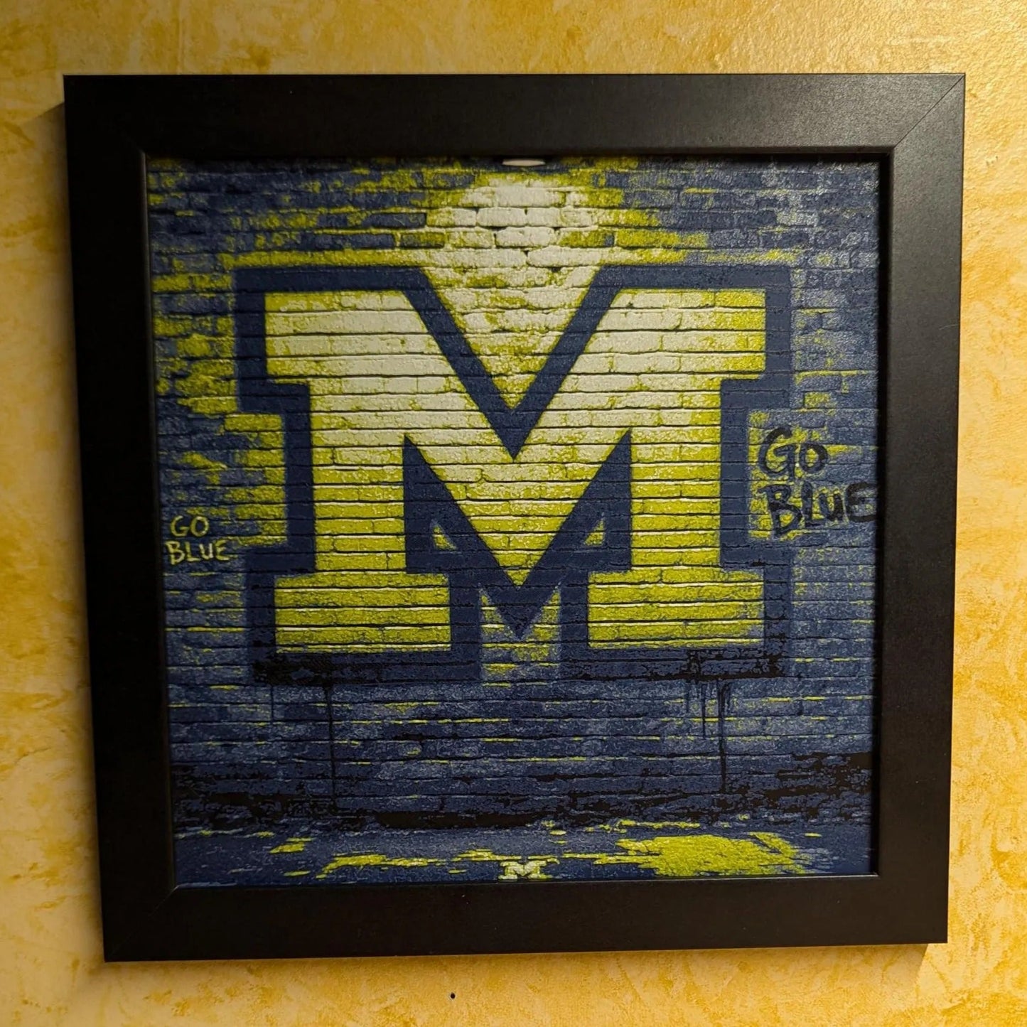 University of Michigan Street Light Desk/Wall Decor, Hueforge