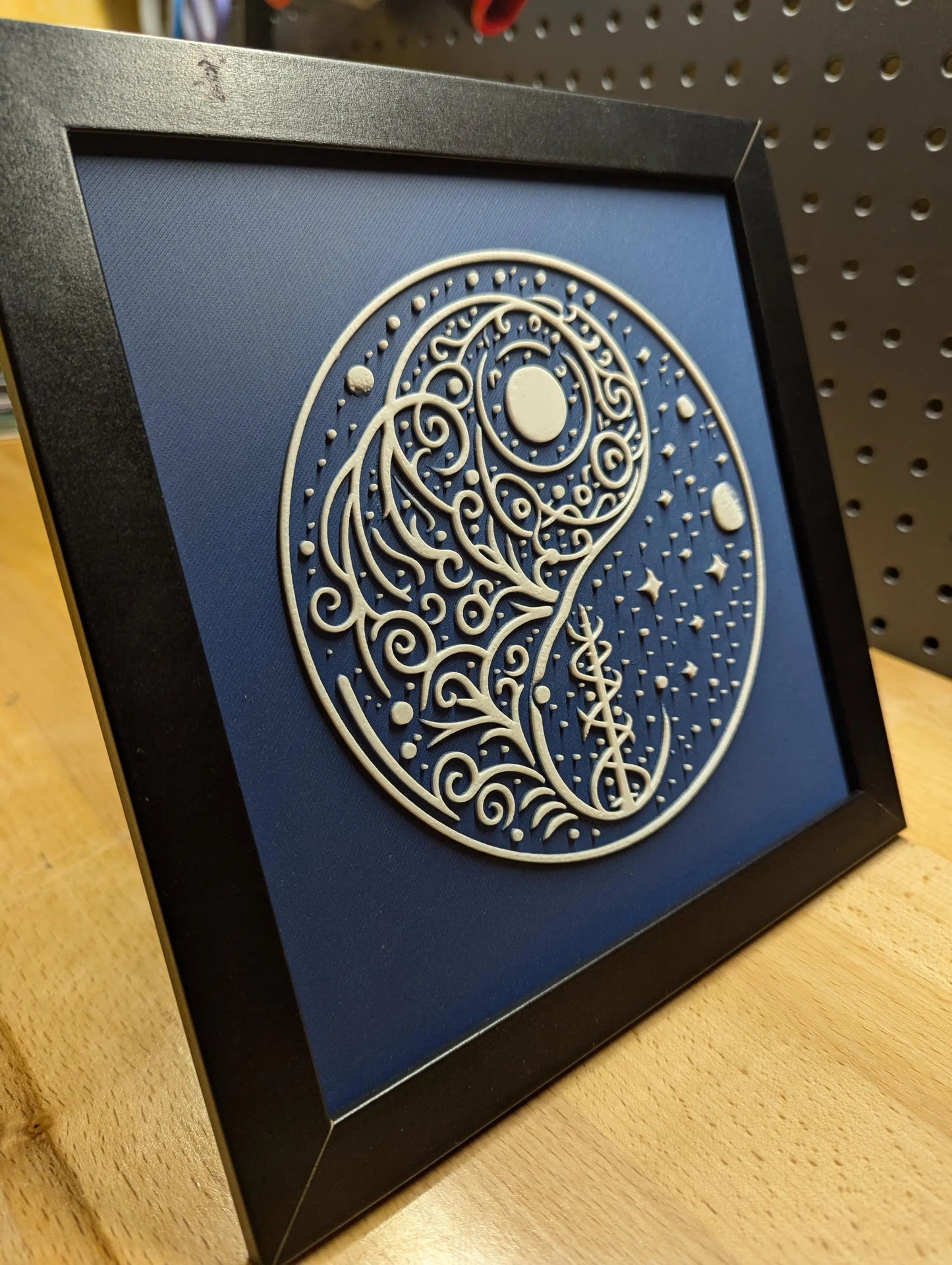 Circular Pattern Wall/Desk Decor, Hueforge