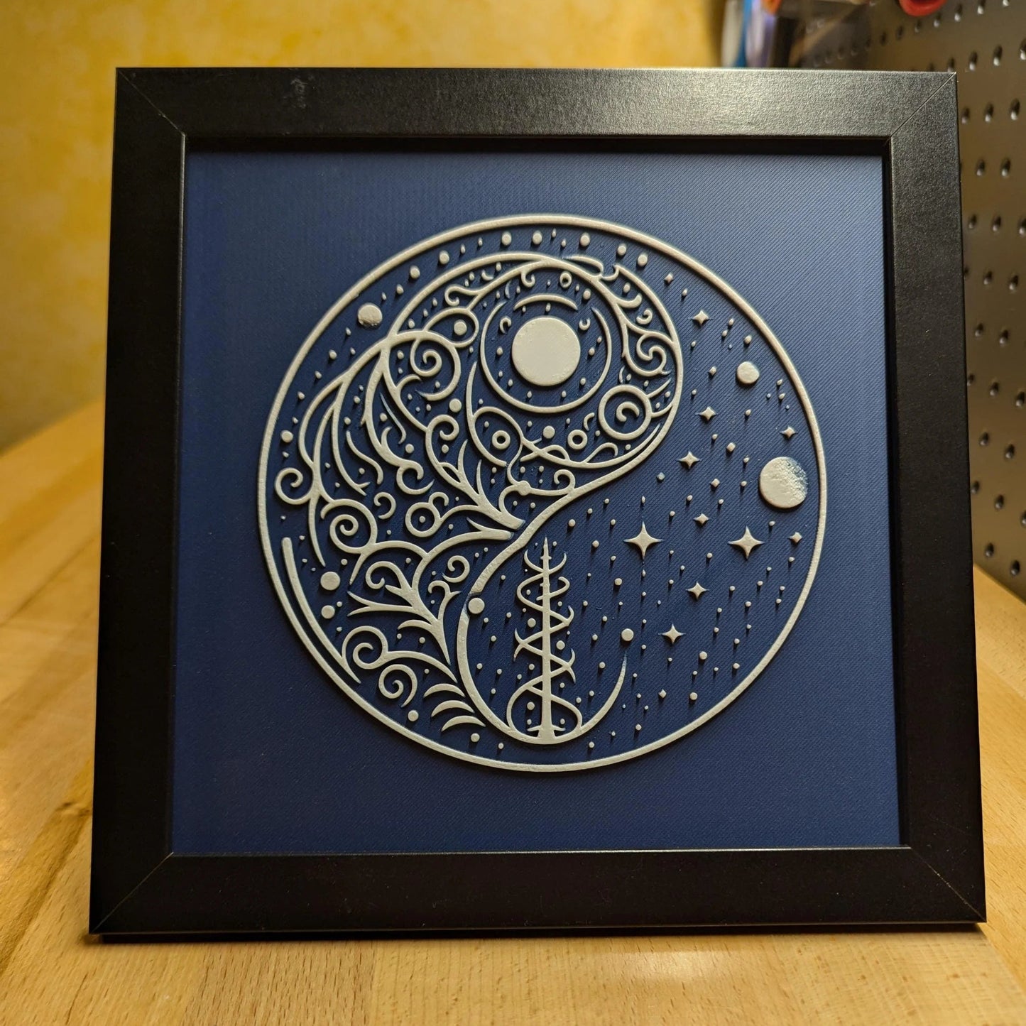 Circular Pattern Wall/Desk Decor, Hueforge