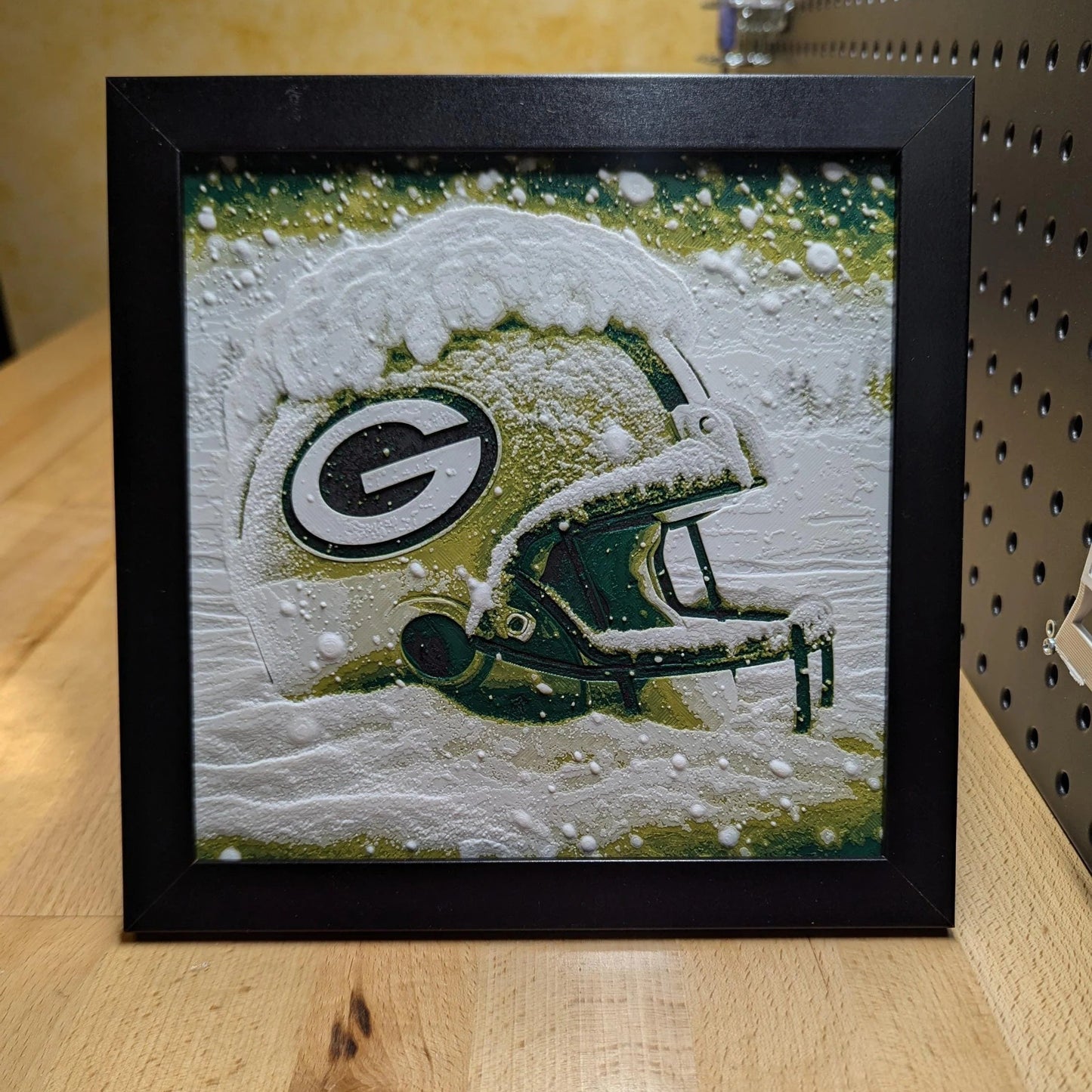 Green Bay Packers Heavy Snow Fall Helmet Wall/Desk Decor, Hueforge