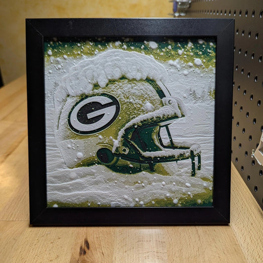 Green Bay Packers Heavy Snow Fall Helmet Wall/Desk Decor, Hueforge