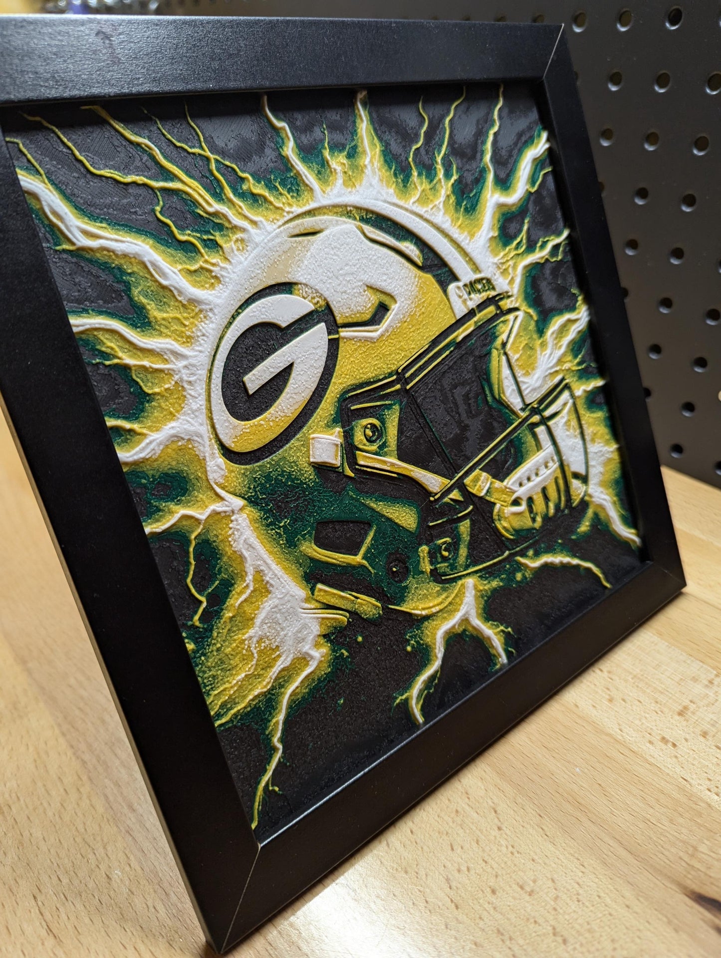 Green Bay Packers Lightning Helmet Wall/Desk Decor, Hueforge