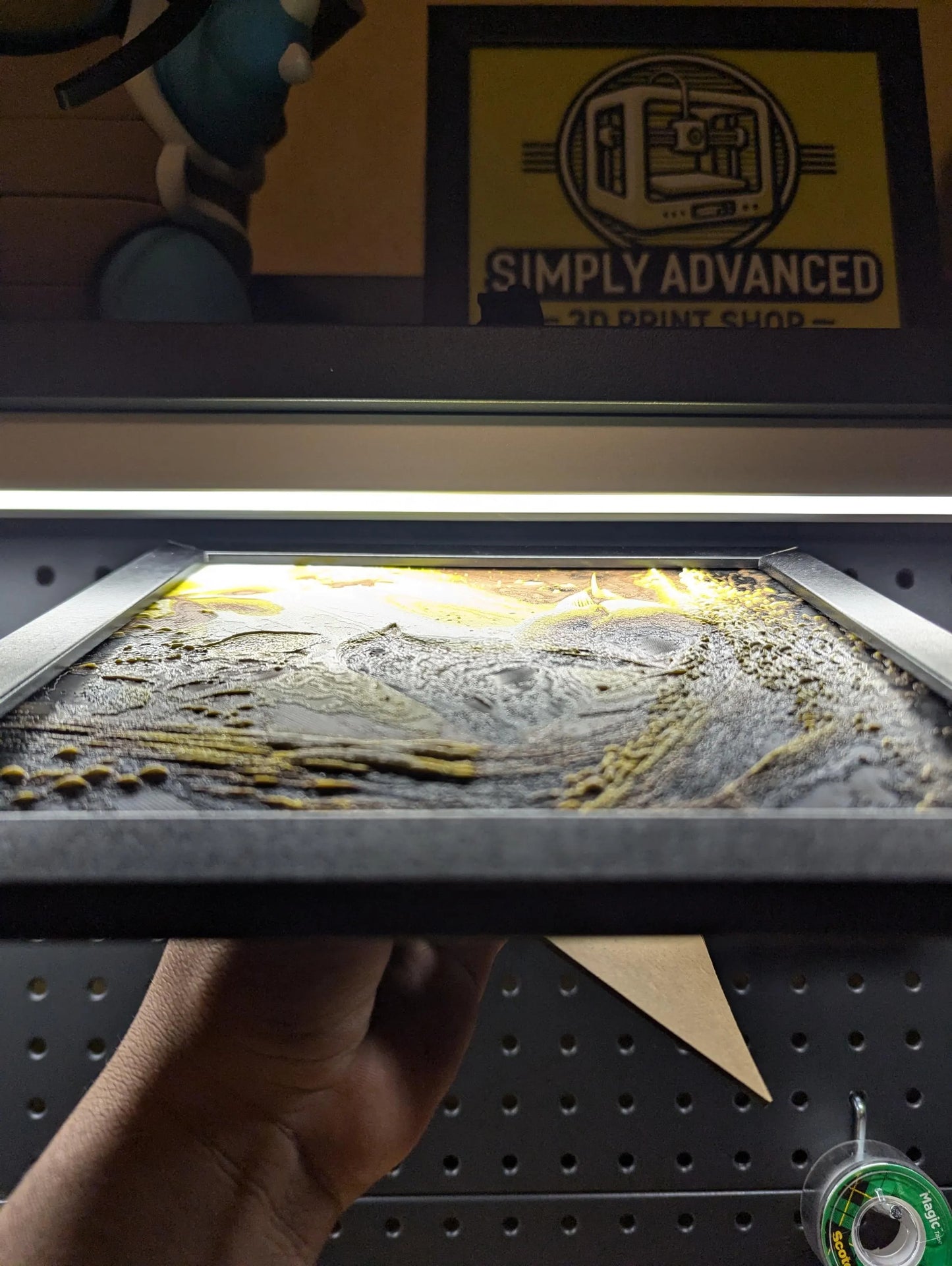 Birds Feeding Wall/Desk Decor, Hueforge