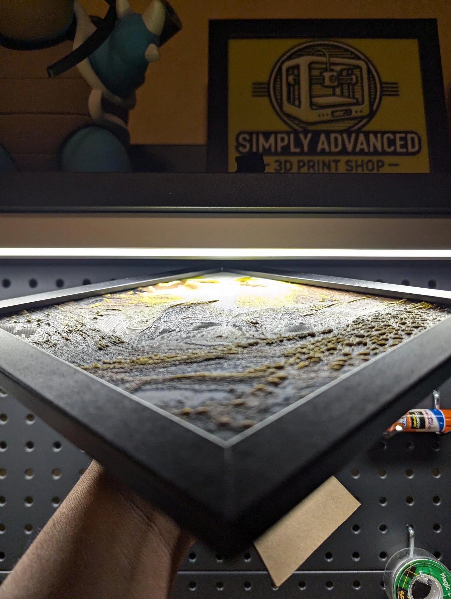 Birds Feeding Wall/Desk Decor, Hueforge