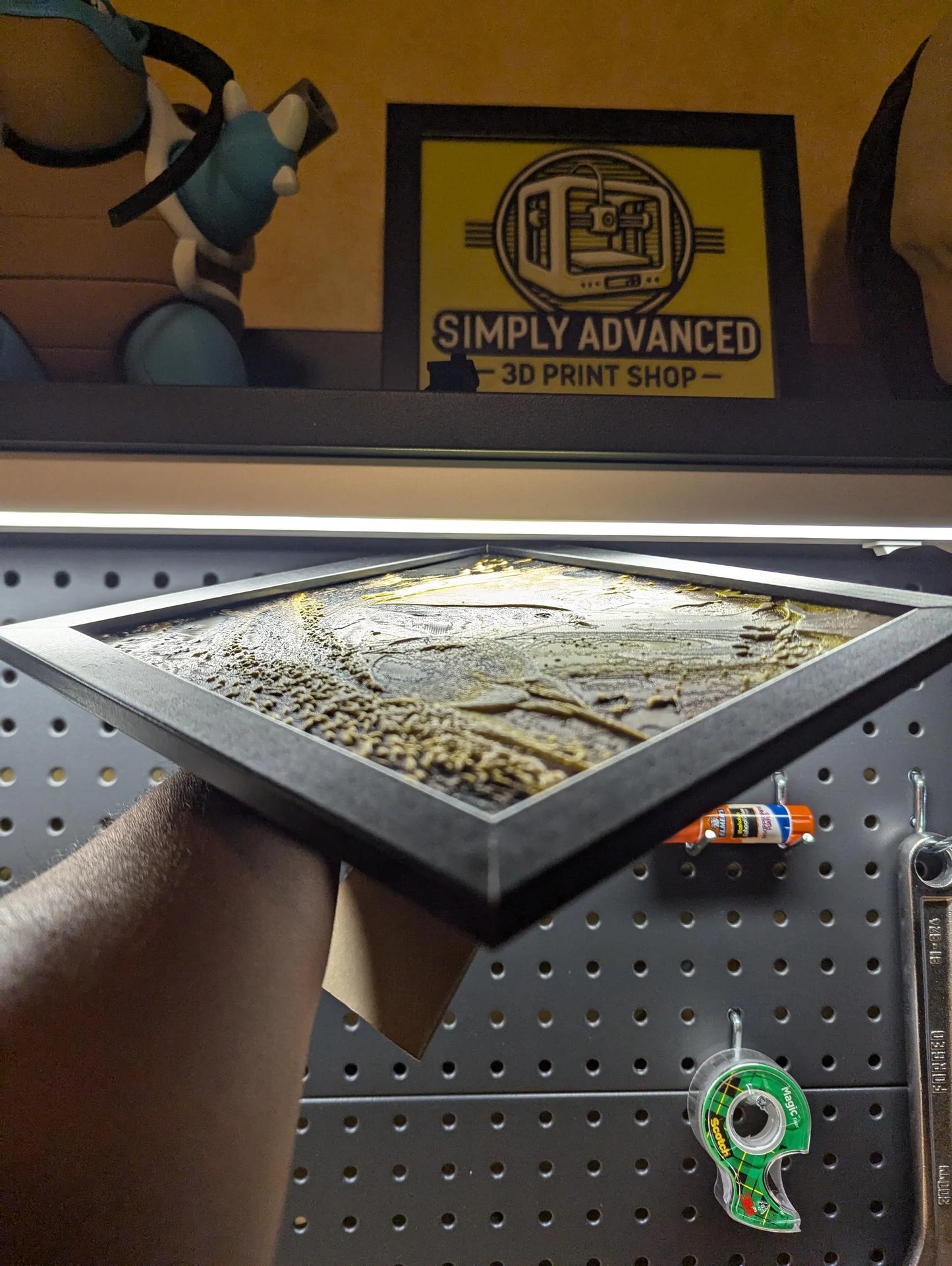 Birds Feeding Wall/Desk Decor, Hueforge