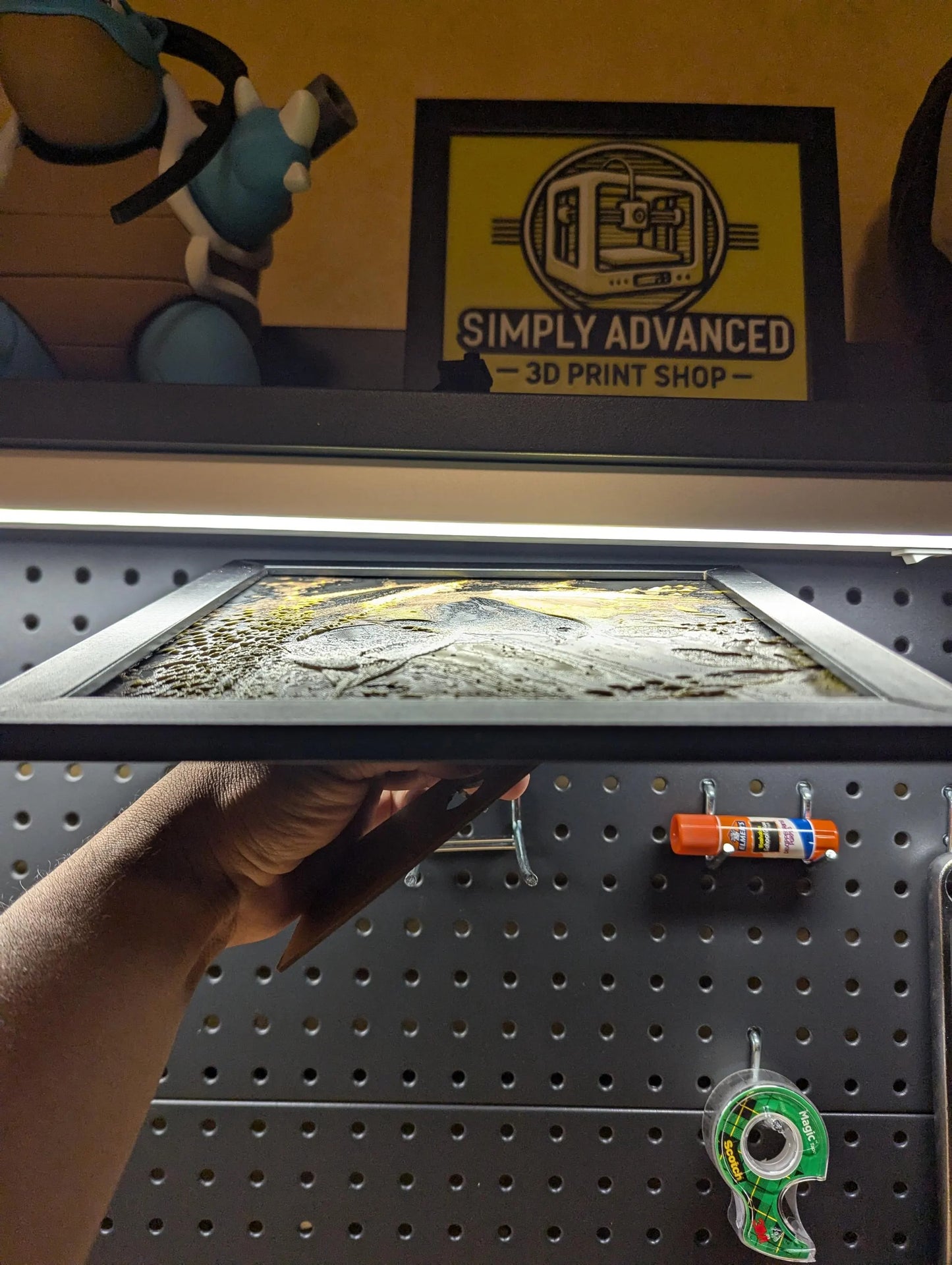 Birds Feeding Wall/Desk Decor, Hueforge