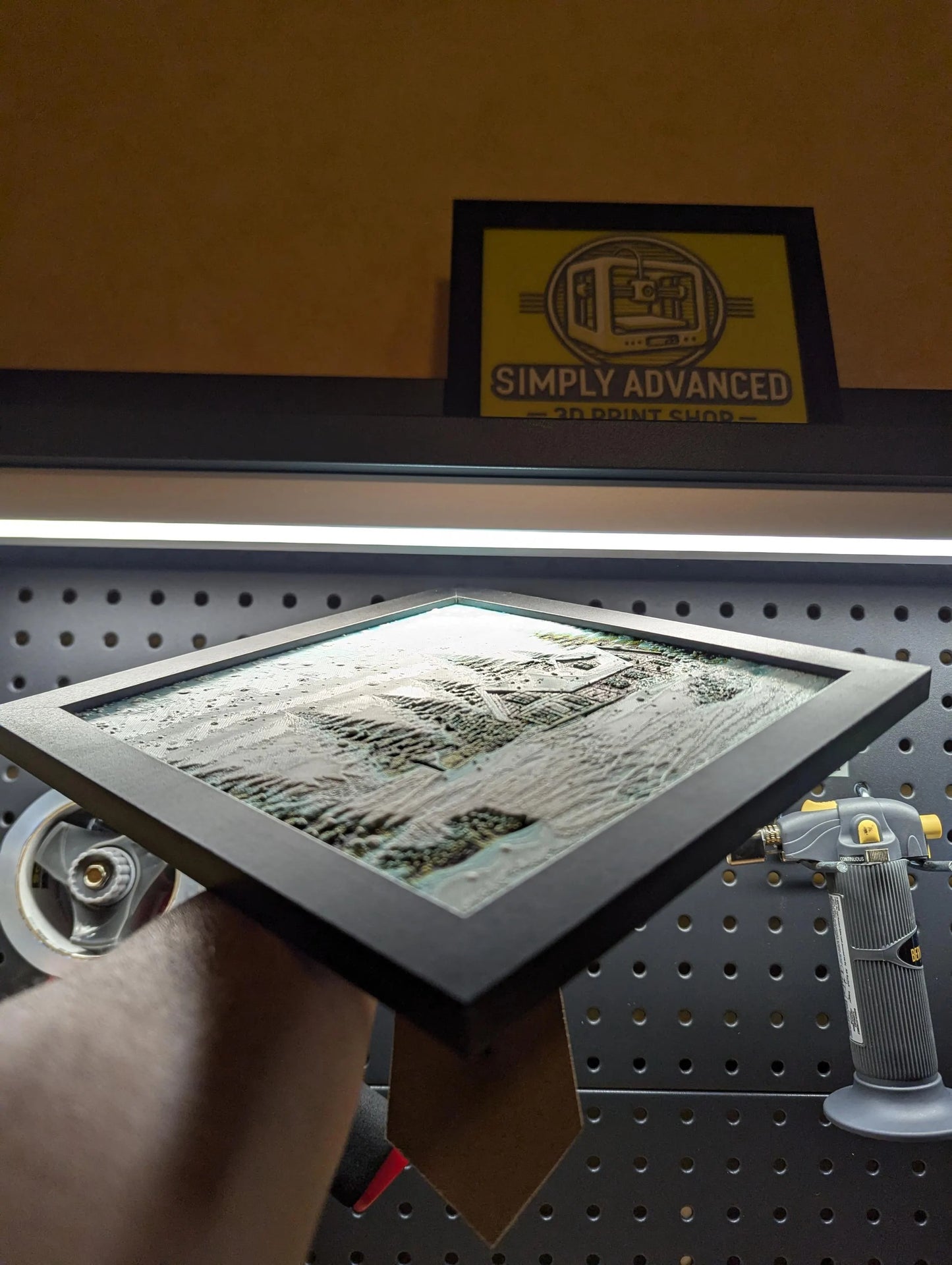 Cabin in the Snow Wall/Desk Decor